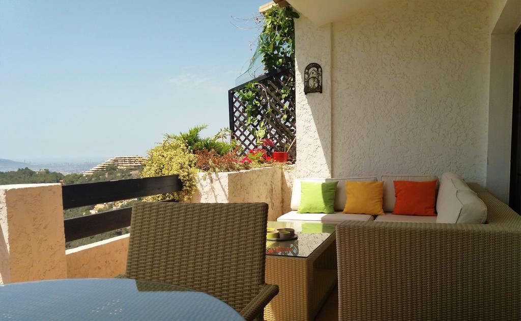 אלתיאה Townhouse Los Olivos M מראה חיצוני תמונה